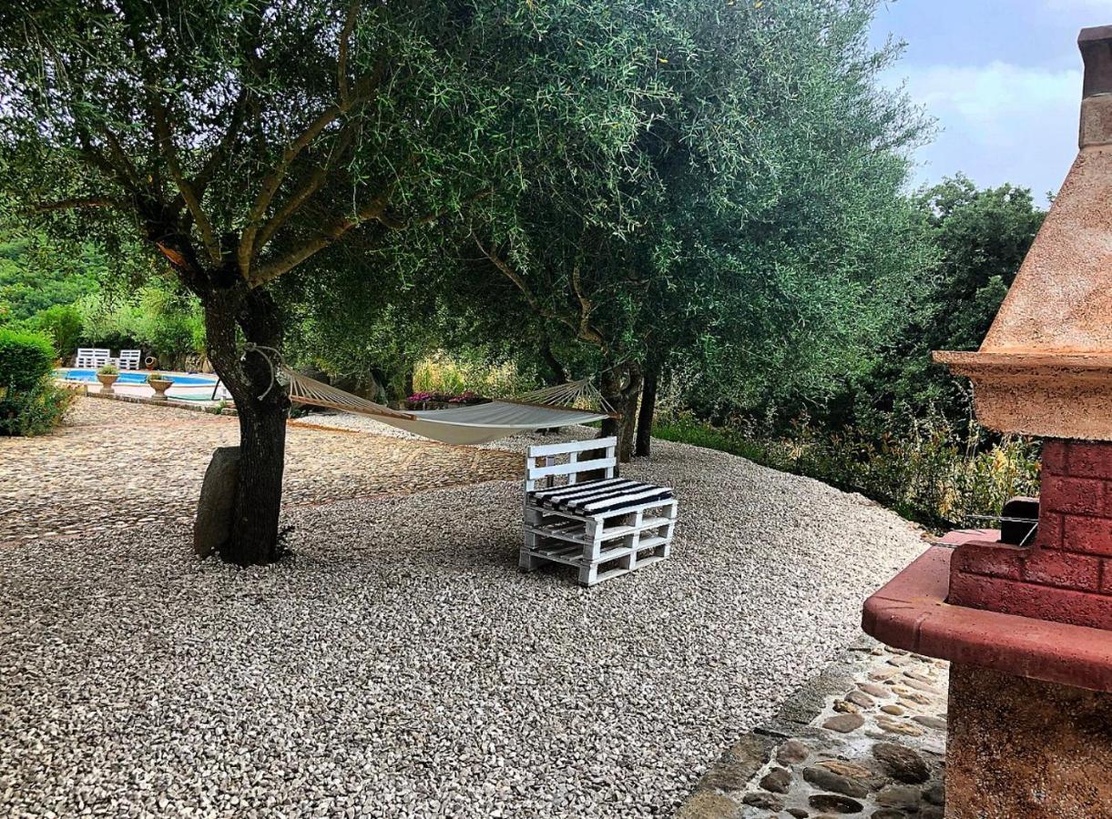 B&B Casa Vacanza Centro Sardegna Sorgono Екстер'єр фото